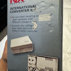 Nexxtech International Converter Kit